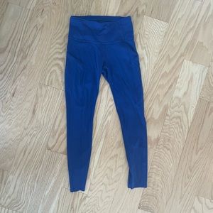 Lululemon fast and free size 4